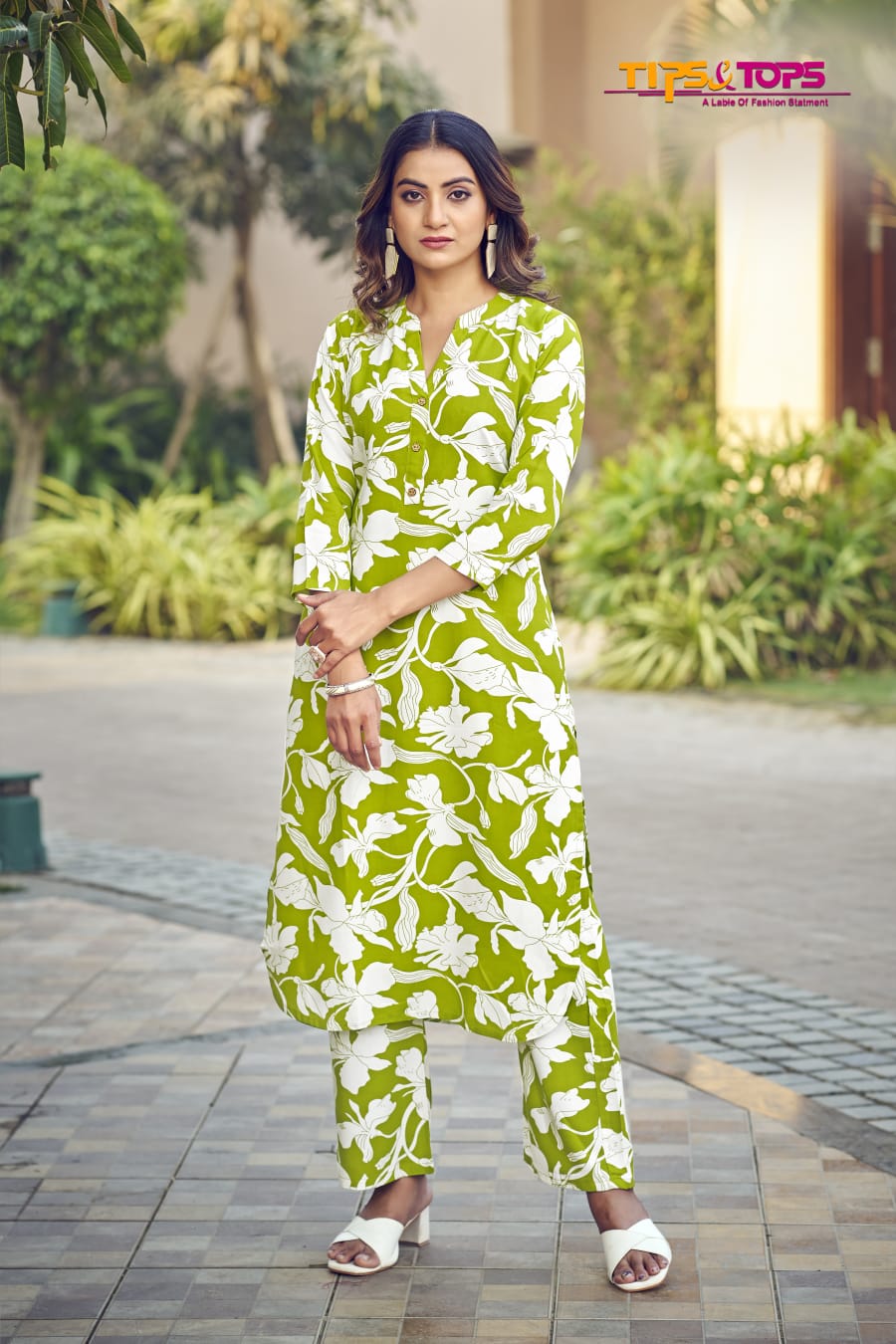 Cinderella Vol 4 By Tips And Tops Rayon Printed Cord Set Wholesale Online